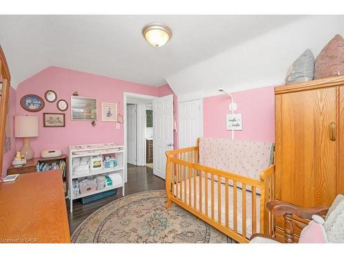 128 Crosthwaite Avenue N, Hamilton, ON - Indoor