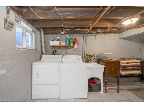 128 Crosthwaite Avenue N, Hamilton, ON - Indoor Photo Showing Laundry Room