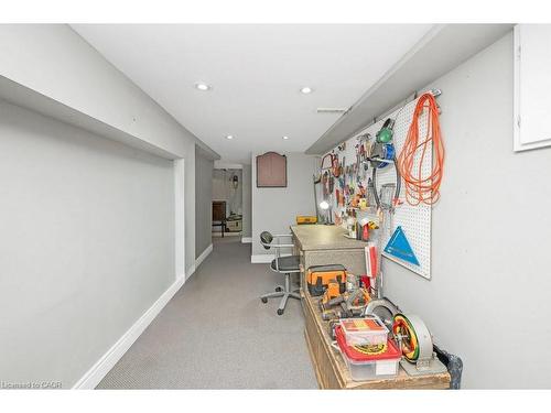 128 Crosthwaite Avenue N, Hamilton, ON - Indoor