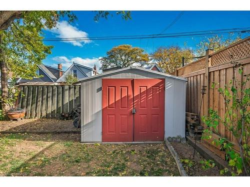 128 Crosthwaite Avenue N, Hamilton, ON - Outdoor