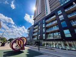 409-60 Charles Street W Kitchener, ON N2G 0C9