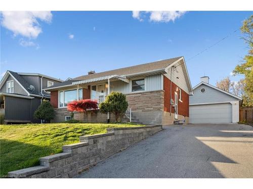 532 Victoria Street S, Kitchener, ON - Outdoor With Facade