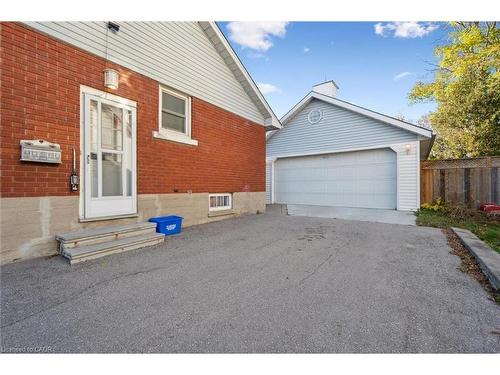 532 Victoria Street S, Kitchener, ON - Outdoor With Exterior