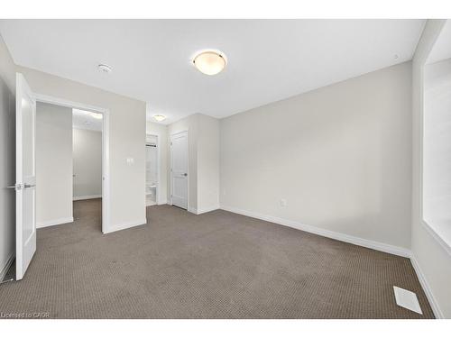 100-30 Times Square Boulevard, Stoney Creek, ON - Indoor Photo Showing Other Room