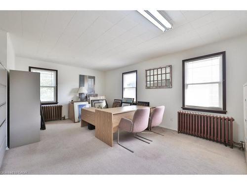 160 King Street E, Mississauga, ON 