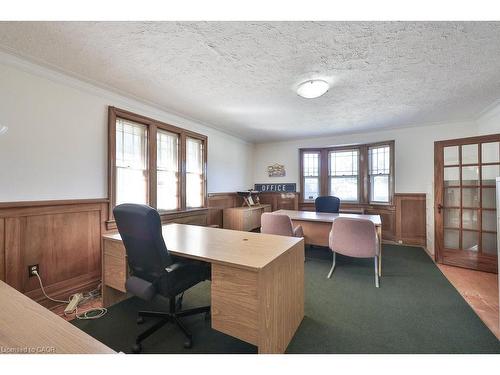 160 King Street E, Mississauga, ON 