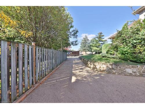 160 King Street E, Mississauga, ON 