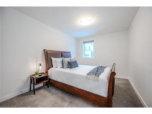 49 Ryder Avenue, Guelph, ON - Indoor Photo Showing Bedroom
