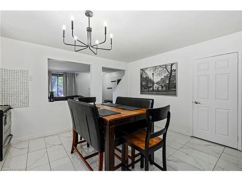 8 Gerrick Court, Hamilton, ON - Indoor Photo Showing Dining Room
