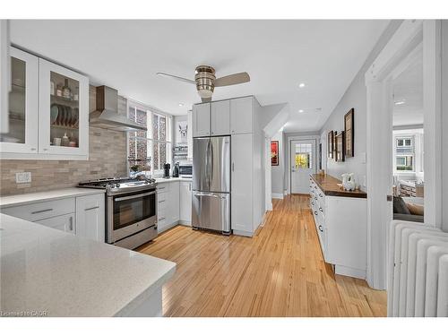 93 Paradise Road N, Hamilton, ON - Indoor Photo Showing Kitchen With Stainless Steel Kitchen With Upgraded Kitchen