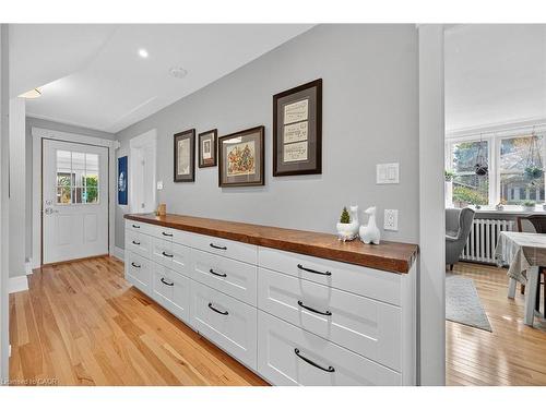 93 Paradise Road N, Hamilton, ON - Indoor