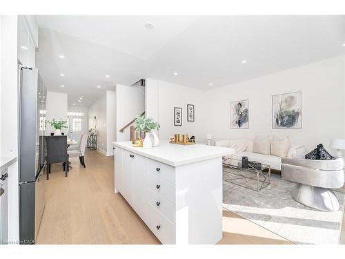 102-305 Garner Road, Hamilton, ON - Indoor