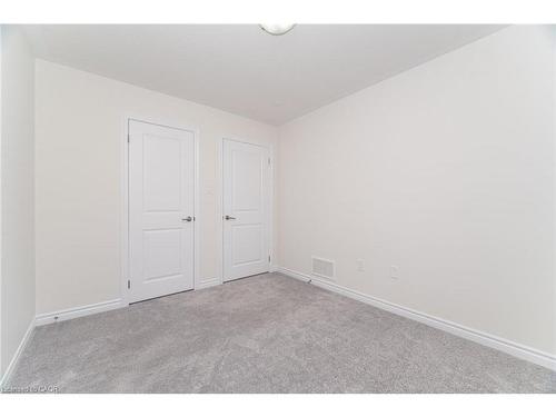 102-305 Garner Road, Hamilton, ON - Indoor Photo Showing Other Room