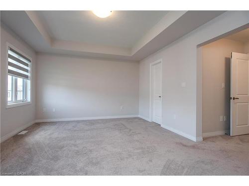 29 Rustic Oak Trail, Ayr, ON - Indoor Photo Showing Other Room