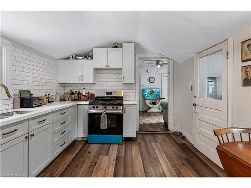 193 Locke Street N, Hamilton, ON - Indoor Photo Showing Kitchen