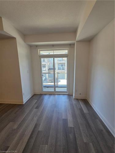 27-2571 Ladyfern Crossing, Pickering, ON - Indoor Photo Showing Other Room