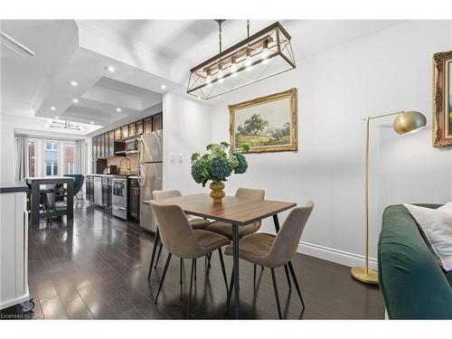 614-895 Maple Avenue, Burlington, ON - Indoor Photo Showing Dining Room