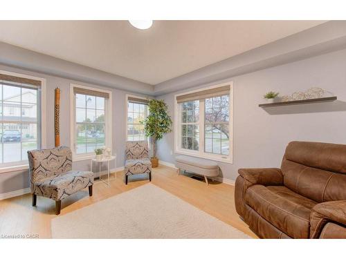 51 Shields Street, Breslau, ON - Indoor Photo Showing Living Room