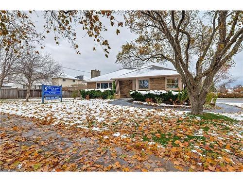 2409 Walker'S Line, Burlington, ON 