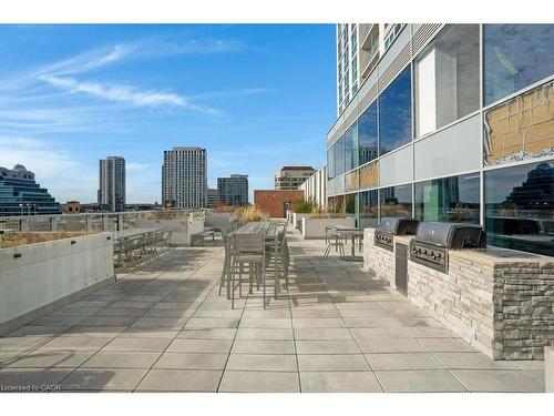 3313-60 Frederick Street, Kitchener, ON - Outdoor