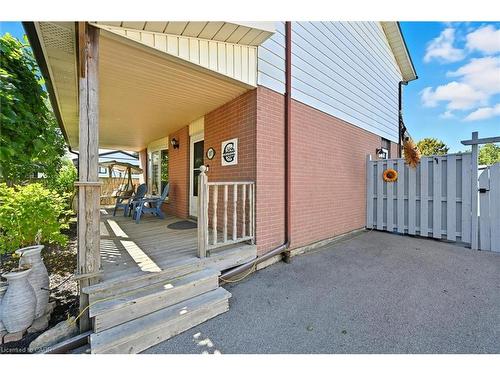 107 Billington Crescent, Hamilton, ON - Outdoor With Exterior