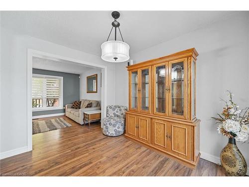 107 Billington Crescent, Hamilton, ON - Indoor