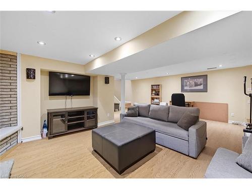 107 Billington Crescent, Hamilton, ON - Indoor