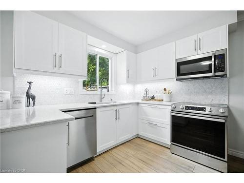 38 Locke Street S, Hamilton, ON - Indoor Photo Showing Kitchen With Upgraded Kitchen