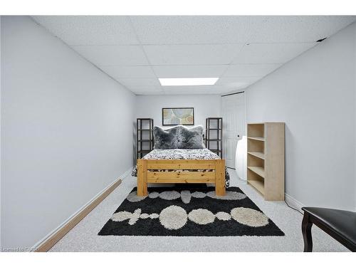 38 Locke Street S, Hamilton, ON - Indoor Photo Showing Bedroom