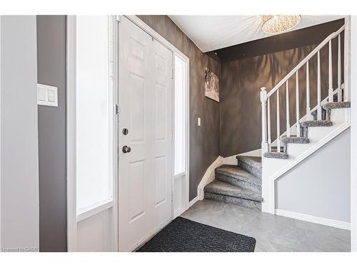 5 Bing Crescent, Stoney Creek, ON - Indoor Photo Showing Other Room