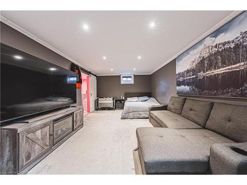 5 Bing Crescent, Stoney Creek, ON - Indoor