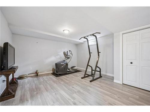 7 Peter Court, Cambridge, ON - Indoor