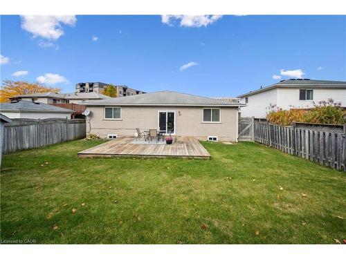 7 Peter Court, Cambridge, ON - Outdoor With Deck Patio Veranda With Backyard With Exterior