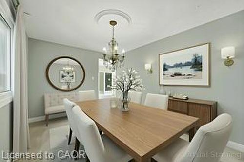 47 Elmira Drive, Hamilton, ON - Indoor Photo Showing Dining Room