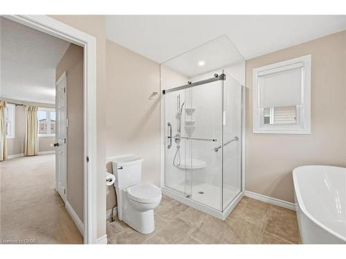 47 Elmira Drive, Hamilton, ON - Indoor Photo Showing Bathroom
