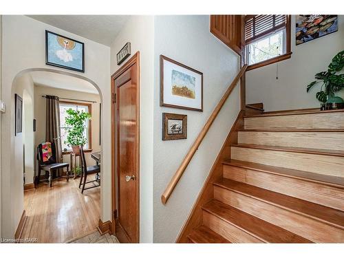 270 Mansion Street, Kitchener, ON - Indoor Photo Showing Other Room