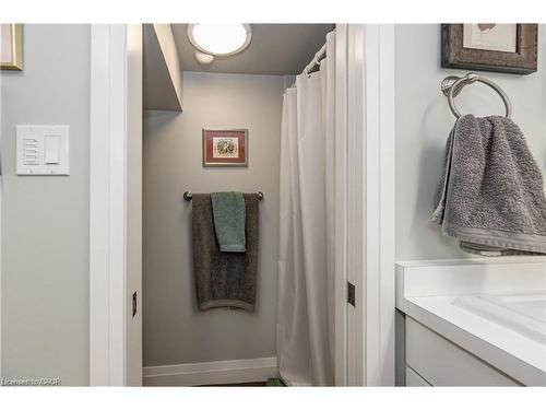 270 Mansion Street, Kitchener, ON - Indoor