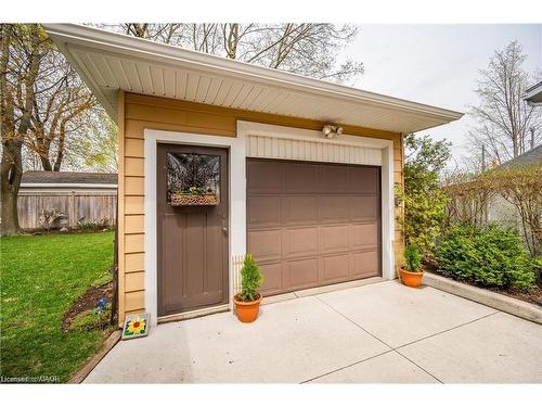 270 Mansion Street, Kitchener, ON - Outdoor With Exterior