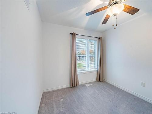 42 Eberhardt Drive, Wasaga Beach, ON - Indoor Photo Showing Other Room