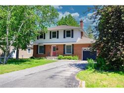 2471 Meadowood Crescent  Oakville, ON L6L 1V5
