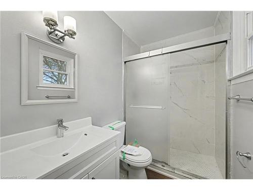 51 Lucas Lane, Ajax, ON - Indoor Photo Showing Bathroom