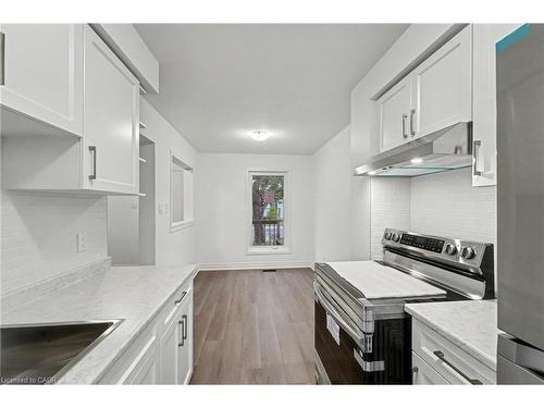 51 Lucas Lane, Ajax, ON - Indoor Photo Showing Kitchen