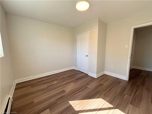 280 Lorne Avenue, Kitchener, ON - Indoor Photo Showing Other Room