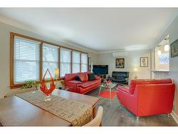 3-69 Edinburgh Road  Kitchener, ON N2B 1M4