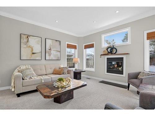 559 Chesapeake Drive, Waterloo, ON - Indoor Photo Showing Living Room With Fireplace