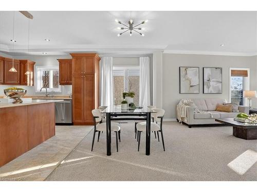 559 Chesapeake Drive, Waterloo, ON - Indoor