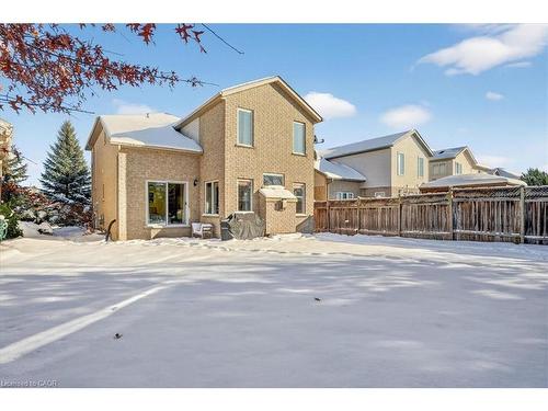 559 Chesapeake Drive, Waterloo, ON - Outdoor