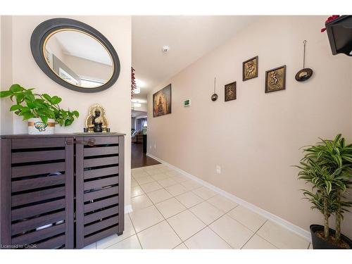 335 Falling Green Crescent, Kitchener, ON - Indoor Photo Showing Other Room