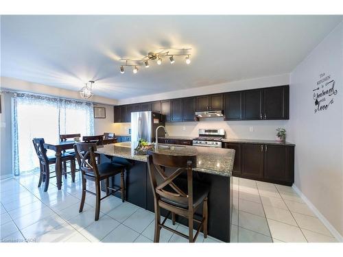 335 Falling Green Crescent, Kitchener, ON - Indoor