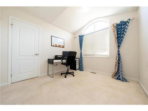 335 Falling Green Crescent, Kitchener, ON - Indoor Photo Showing Office